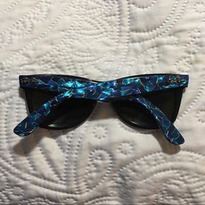 Ray-Ban Vintage Mosaic Wayfarer